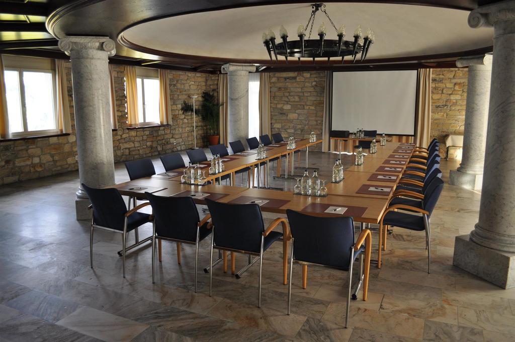 Seminar- & Erlebnishotel Roemerturm Filzbach Extérieur photo